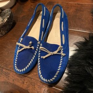 Vera Wang Moccasin Blue Flats